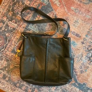 Black Leather Fossil Crossbody/shoulder bag